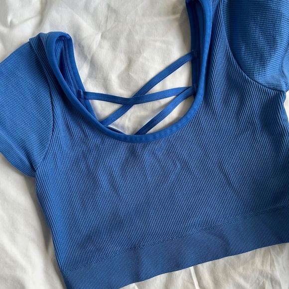 aerie XL Blue Crop Top Open Back Crossover Stretch - Picture 6 of 6